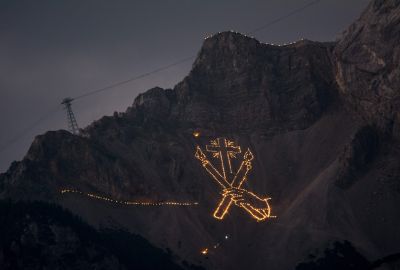 bergfeuer-in-der-tiroler-zugspitz-arena_2-1-scaled.jpeg